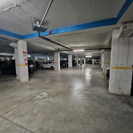 Pleasing Place With Free Parking On Site In Tirana Komuna E Parisit Exteriör bild